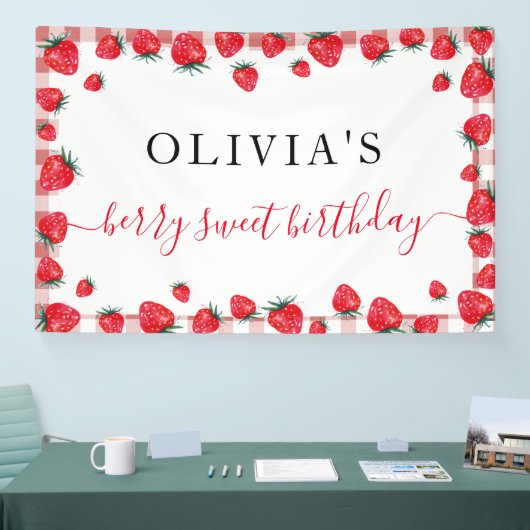 Strawberry Gingham Birthday Party Large Banner (Beurs)