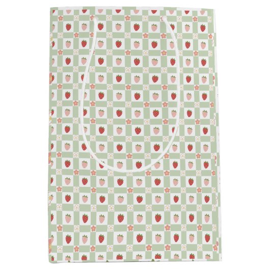 Strawberry Gingham Pastel Green 1st Birthday Medium Cadeauzakje (Voorkant)
