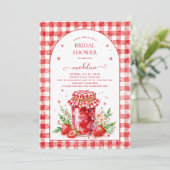 Strawberry Jam Gingham Bruids Douche Uitnodiging (Staand voorkant)