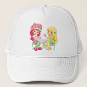 “Strawberry & Lemonade Besties” Trucker Pet (Voorkant)