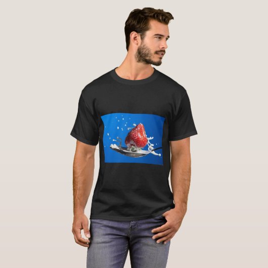 Strawberry Milk Spoon Art T-shirt (Voorkant volledig)