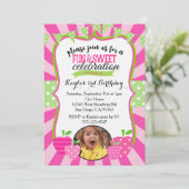 Strawberry Photo First Birthday Party Invitation Kaart (Staand voorkant)