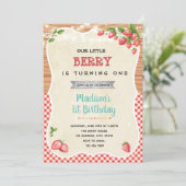 Strawberry shower verjaardagsfeestje uitnodiging (Staand voorkant)