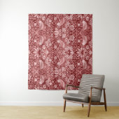 Strawberry Thief Maroon, William Morris Wandkleed (In situ)
