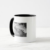 Streamen in winter B&W Mok (Voorkant links)