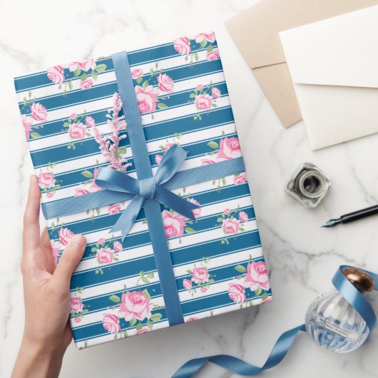 streep en bloemenklassiek rozen Navy Cadeaupapier (Geschenken)