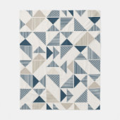 Streepjes en driehoeken fleece deken (Voorkant)