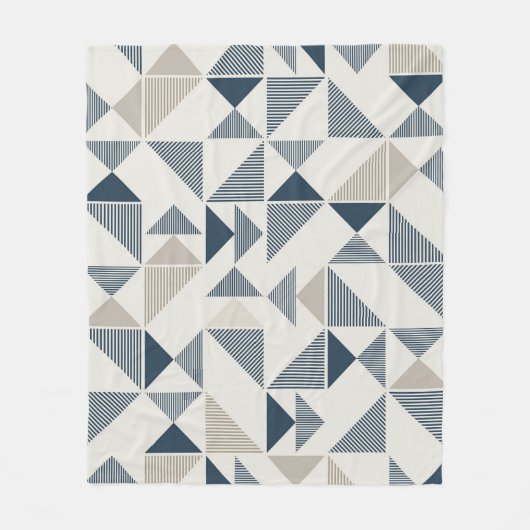 Streepjes en driehoeken fleece deken (Voorkant)