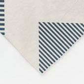 Streepjes en driehoeken fleece deken (Hoek)