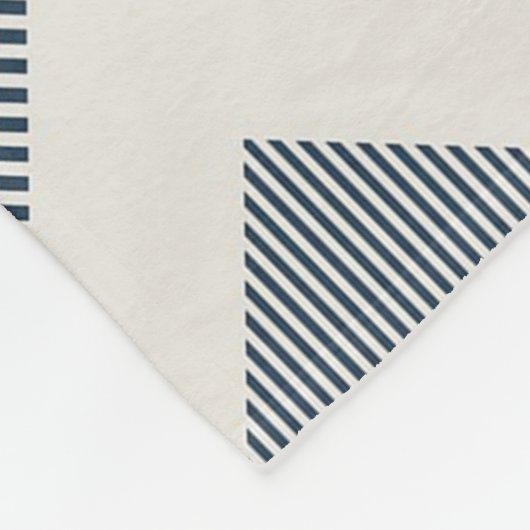 Streepjes en driehoeken fleece deken (Hoek)