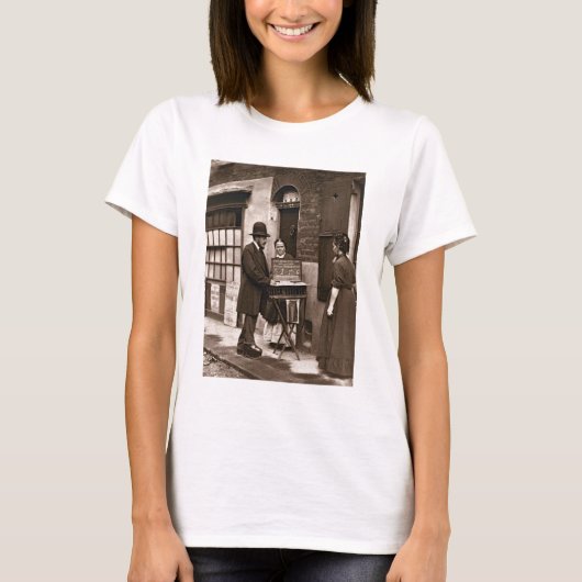 Street Doctor, 1876-77 (houtburytype) T-shirt (Voorkant)