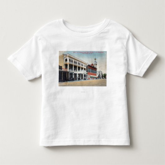 Street Scene toont het Tremont Hotel Kinder Shirts (Voorkant)
