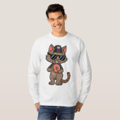 Streetwise Police Cat – 90s Cartoon Donut Cop T-shirt (Voorkant volledig)
