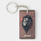 Strength and delicacy united, a black lion sleutelhanger (Voorkant)