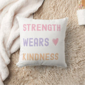 Strength Wears Kindness Decorative Pillow Kussen (Deken)
