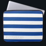 STREPEN Blauw op elke kleur Laptop Sleeve<br><div class="desc">Horizontale strepen tegen wit,  die kunnen worden verkleurd. Speel met achtergrondkleuren met creëer nieuwe effecten!</div>