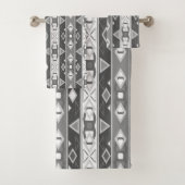 Strepen en geometrische vormen grijs wit bad handdoek (Insitu)