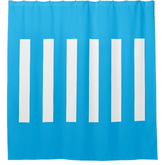 Strepen in het midden. Skye Blauw en wit. Douchegordijn (Voorkant)