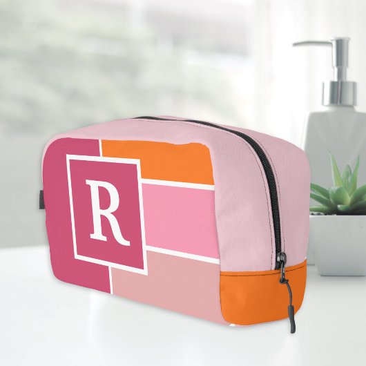 strepen in roze, wit en oranje met monogram toilettasje