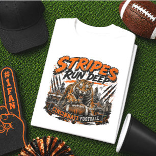 Strepen lopen diep Cincinnati Football-fan T-shirt