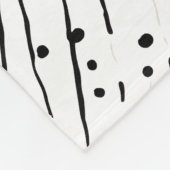 Strepen of stippen zwart, wit, grijs patroon fleece deken (Hoek)