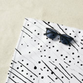 Strepen of stippen zwart, wit, grijs patroon strandlaken (In situ)