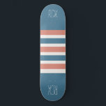 Strepen Patroon aangepaste monogram skateboards<br><div class="desc">Verander het tekstgebied in wat u wilt. U kunt de doopvont en zijn grootte en kleur ook veranderen door de functie "aan te passen"te gebruiken, evenals meer tekstgebieden toe te voegen als u wenst. Bekijk mijn winkel voor meer objecten met en kleurenkeuzen van dit ontwerp.</div>