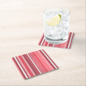 Strepen van roze kartonnen onderzetters (Insitu)