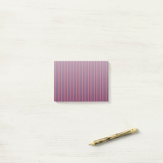 strepen van roze snoep post-it® notes (Op bureau)