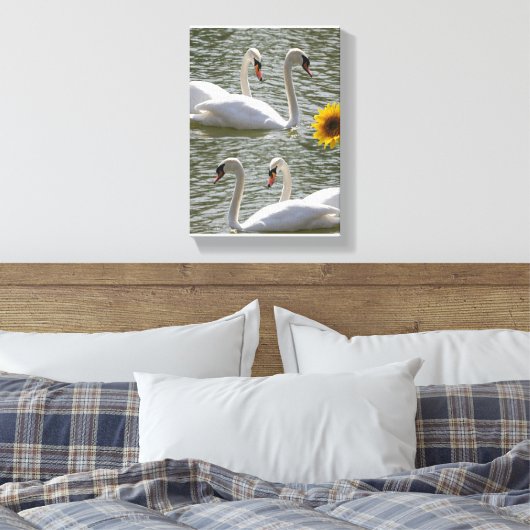 Stretched Canvas Moederdag Swan Zonnebloem (Insitu (Slaapkamer))