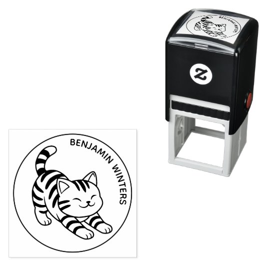 Stretching Tabby Cat Custom Text Zelfinktende Stempel (In situ)