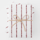 Strijd cadeaubonnen voor bloedspatten inpakpapier vel (In situ)