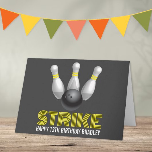 Strike! Moderne verjaardag voor bowlen Kaart