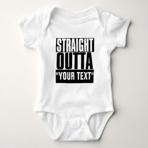 STRIKT OUTTA "JOUW TEKST" AANGEPAST ROMPER