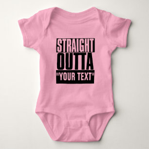 STRIKT OUTTA "JOUW TEKST" AANGEPAST ROMPER