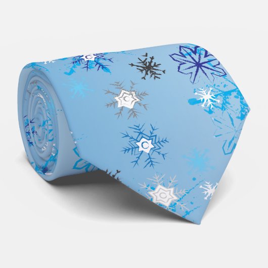 Strikte blauwe en witte sterren en sneeuwvlokken stropdas (Opgerold)