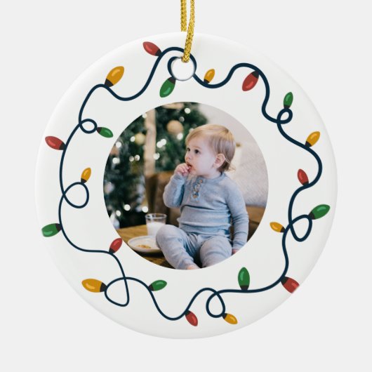 String Lights Aangepast Baby eerste kerstdag foto Keramisch Ornament (Voorkant)