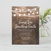 String Lights and Wood Wedding Invitation Kaart (Staand voorkant)