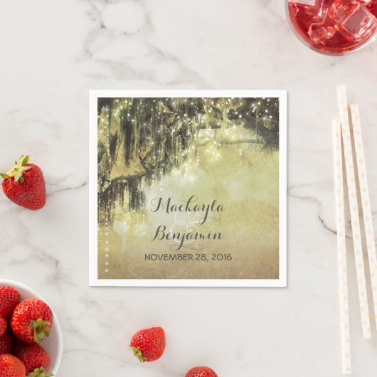 String Lights Mossy Tree takken Servet (Insitu)