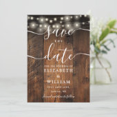 String Lights Rustiek Hout Schuur Boho Foto Huweli Save The Date (Staand voorkant)