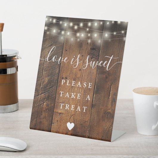 String Lights rustieke hout liefde is zoete gunst Reclamebord Met Voetstuk (Insitu)