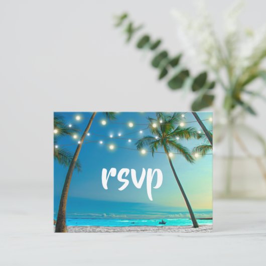 String Lights Tropical Beach RSVP-behuizing Uitnodiging Briefkaart (Staand voorkant)