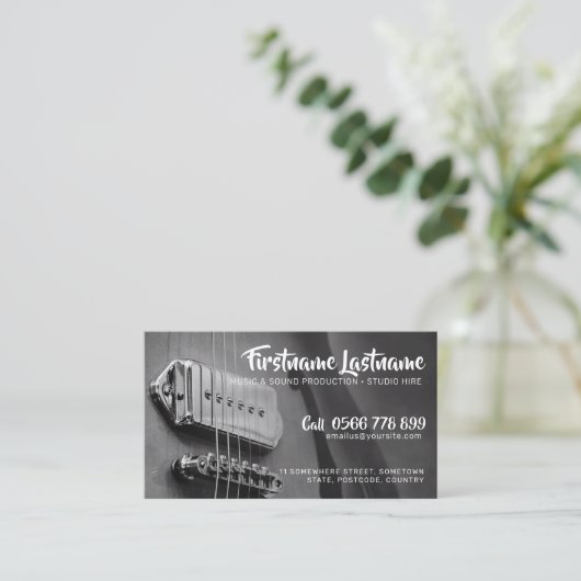 Strings Studio Guitar GreyAZ Visitekaartje (Staand voorkant)