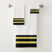 Striped Black & Golden on White Bath Towel Set Bad Handdoek (Insitu)
