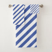 Striped Blue en White Bad Handdoek (Insitu)