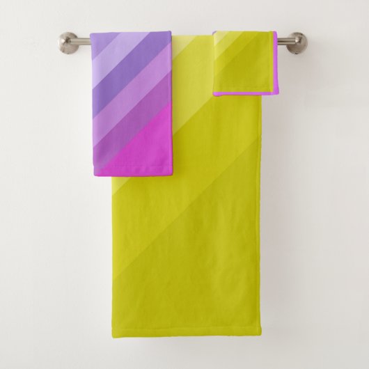 Striped, helder, regenboog bad handdoek (Insitu)