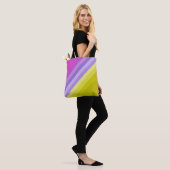 Striped, helder, regenboog tote bag (Op model)