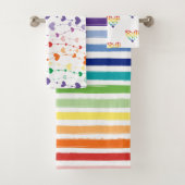 Striped Rainbow en Heart Patroonzaal Bad Handdoek (Insitu)