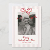 Striped Red Bow Valentine’s Day Photo Card Feestdagenkaart (Voorkant)