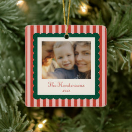 Stripes and Scallops Holiday Photo Keramisch Ornament